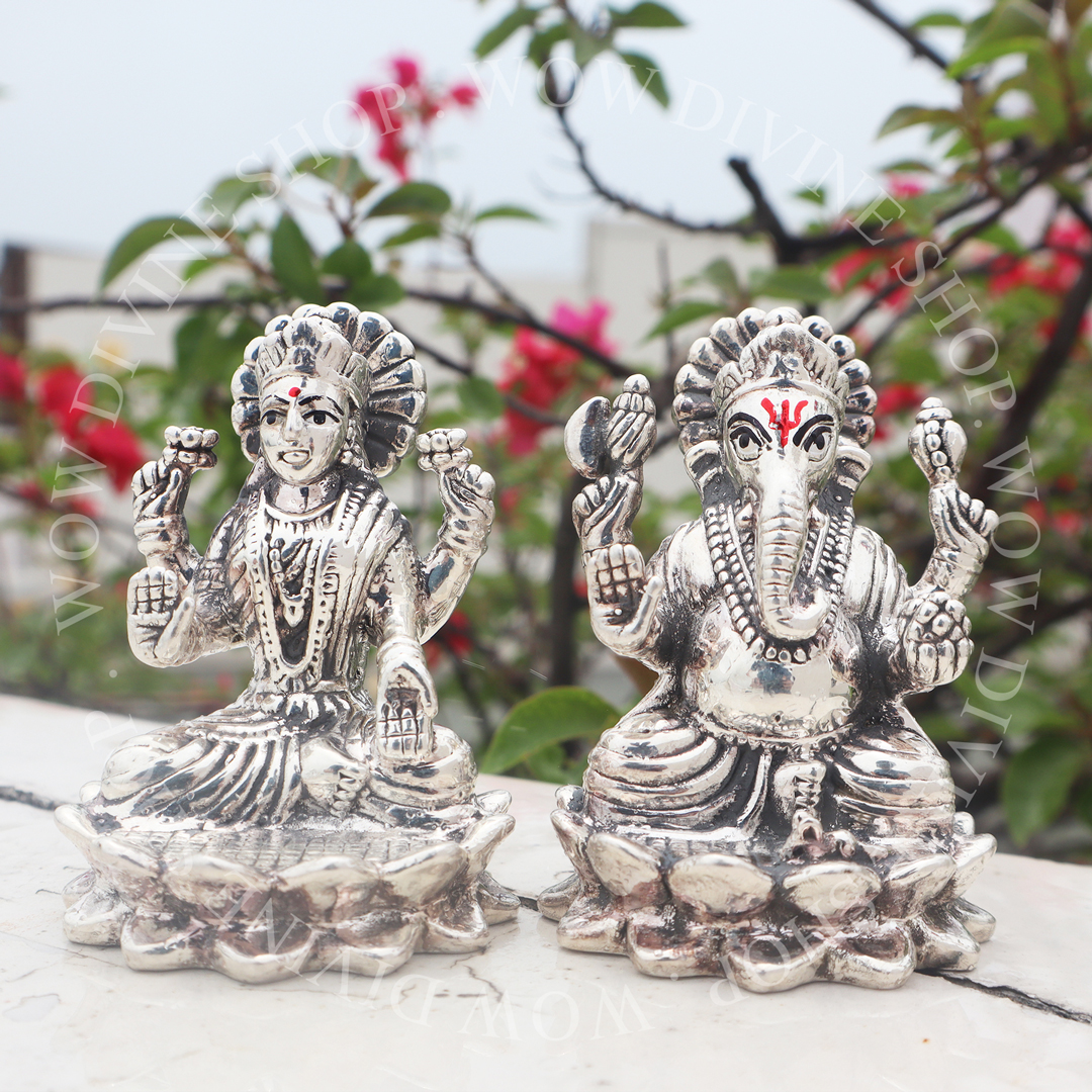 Lakshmi Ganesh (Pure Silver)
