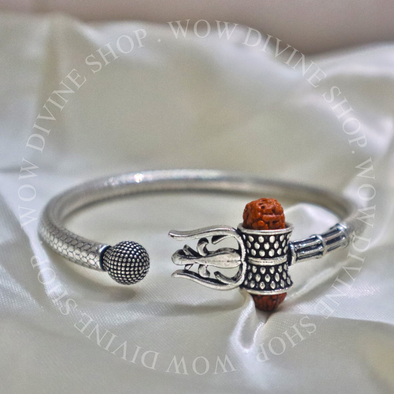 Oxidised Silver Rudraksha Bracelet With Trident (for men)