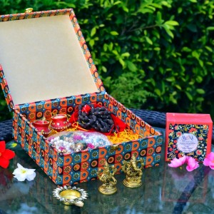 Sukh Samriddhi Diwali Poojan Box with Brass Lakshmi Ganesha Idols